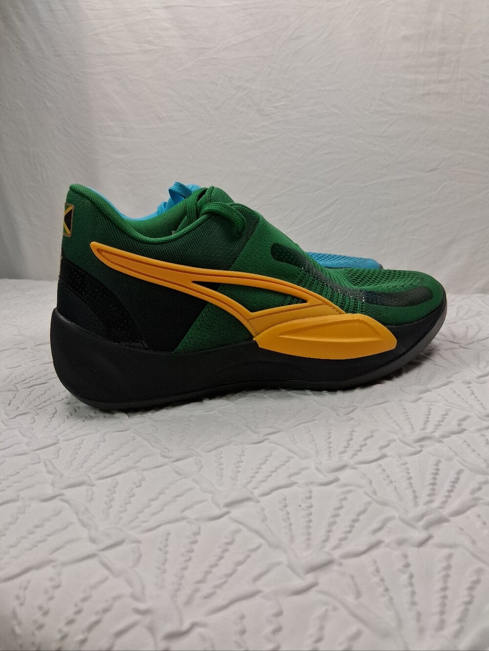 Puma Mens  Lightweight Slip-On Sneakers in Green & Blue - Picture 7 of 16